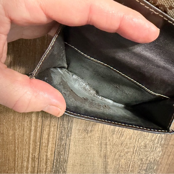 Authentic Gucci GG Canvas Bifold Wallet Brown Leather Trim Made in Italy - Picture 9 of 16